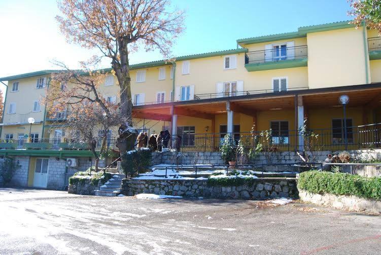 Hotel Ristorante Gusana Gavoi Exterior foto